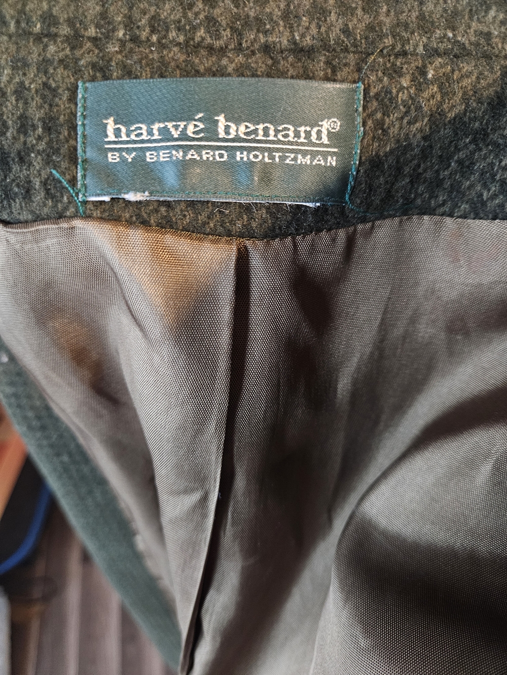 Harve Benard Olive Green Houndstooth Blazer - Picture 3 of 3